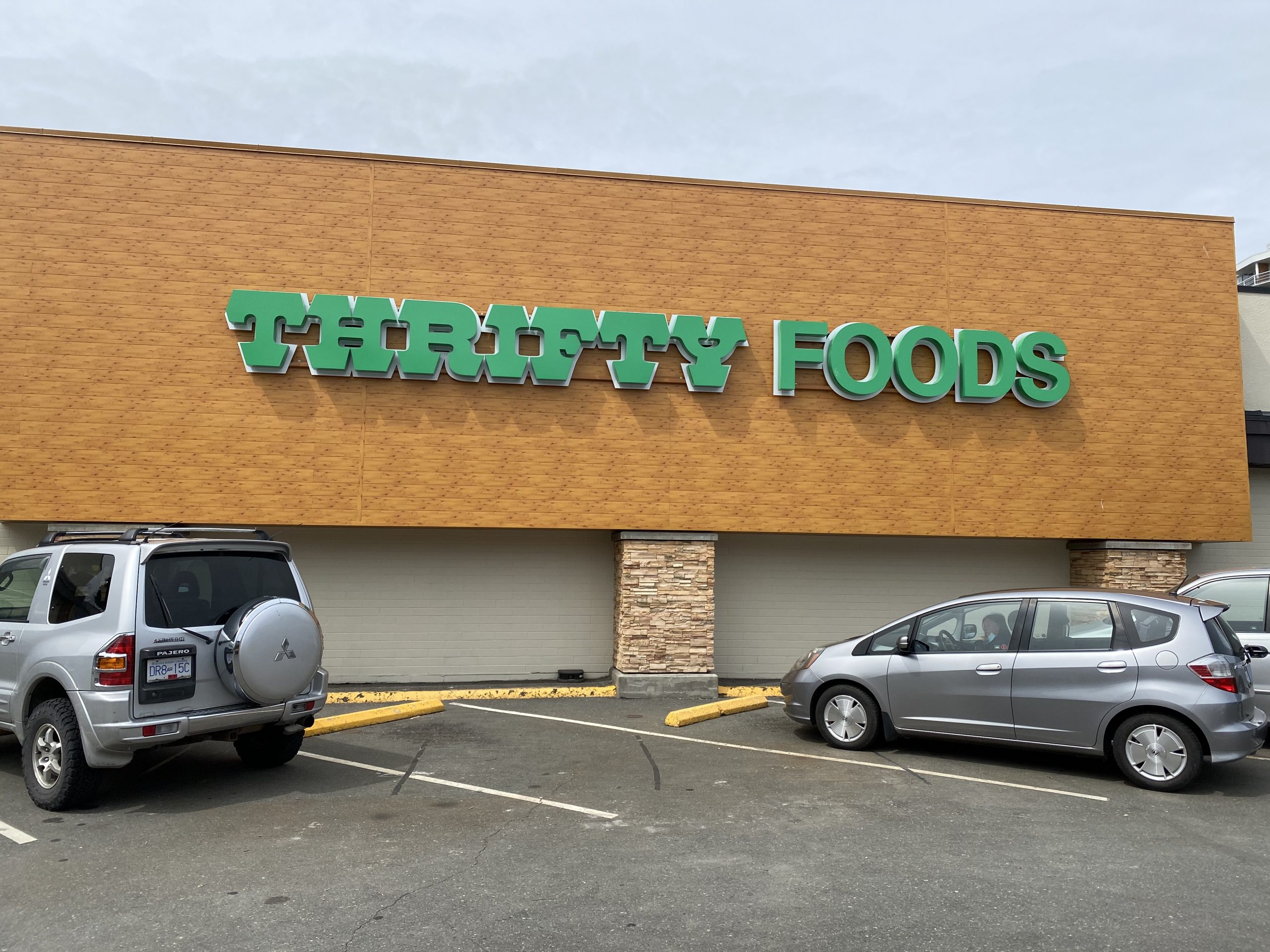 thrifty foods belmont